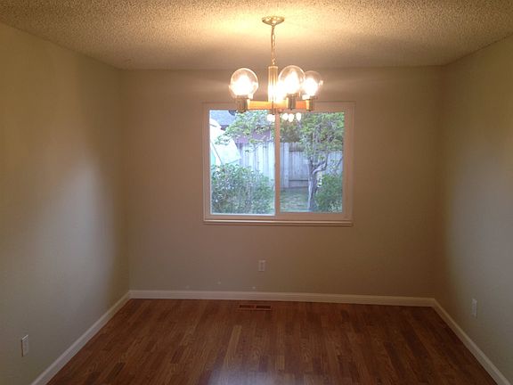 3rd image of 1505 Goldfield Ave