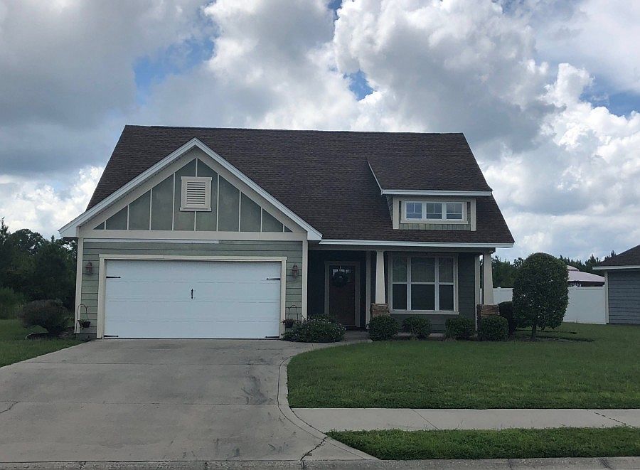 1st image of 36 Autumns Wood Dr