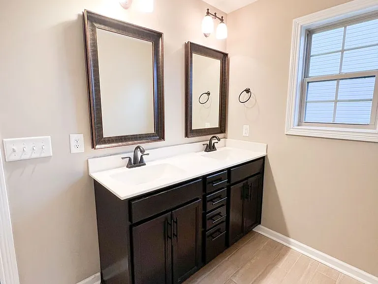 108 Woodtrace Ct — Photo 14