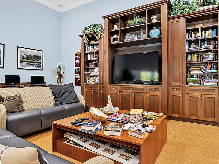 Groves of Delray 62+ Apartments — Photo 7