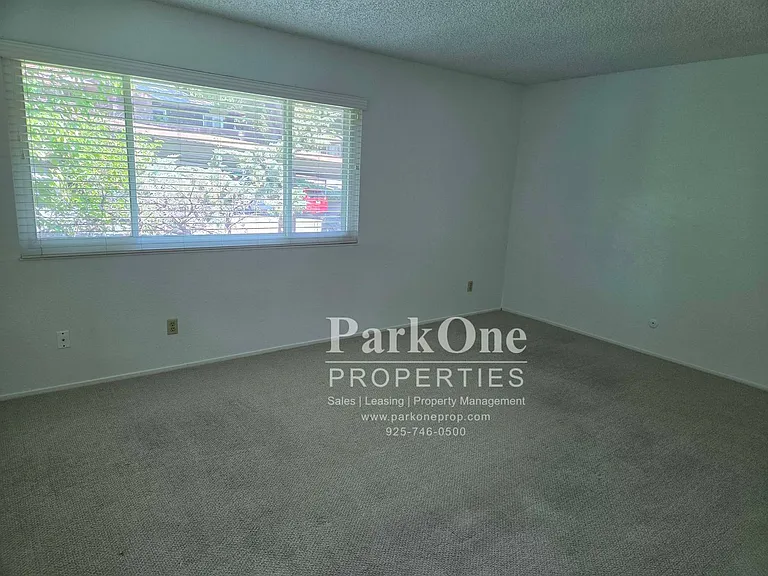 3270 Marlene Dr — Photo 12