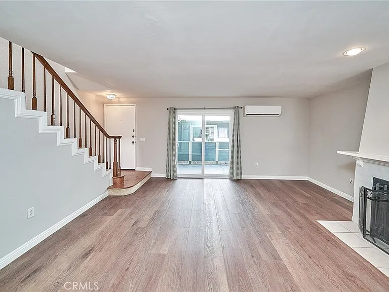 21901 Moneta Ave #10 — Photo 12