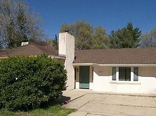 2950 Sacramento Dr, Redding, CA 96001