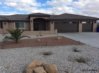 14067 Cuyamaca Rd, Apple Valley, CA 92307