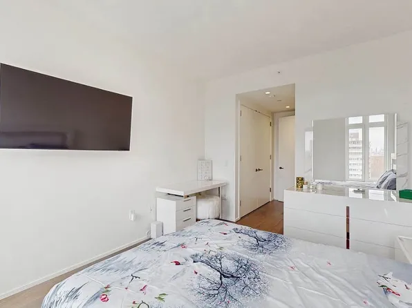 543 West 122nd Street image 9 of 10