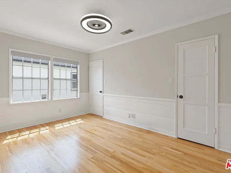 8348 Reading Ave — Photo 20