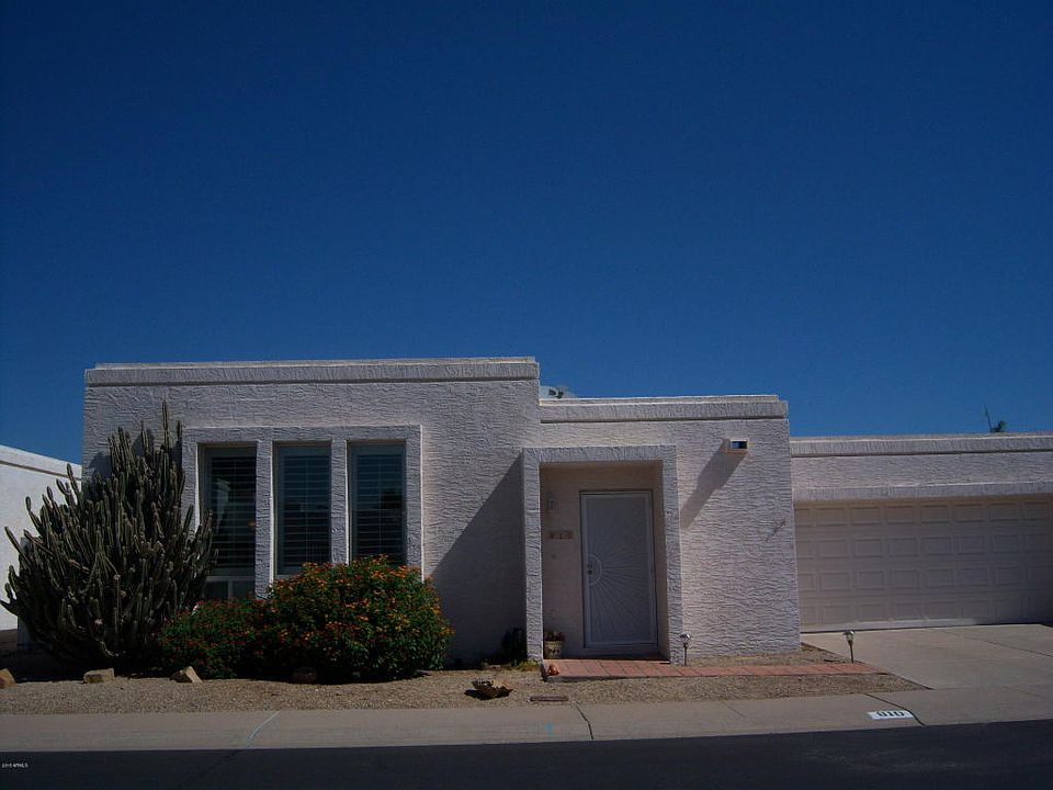 1st image of 810 E Michelle Dr