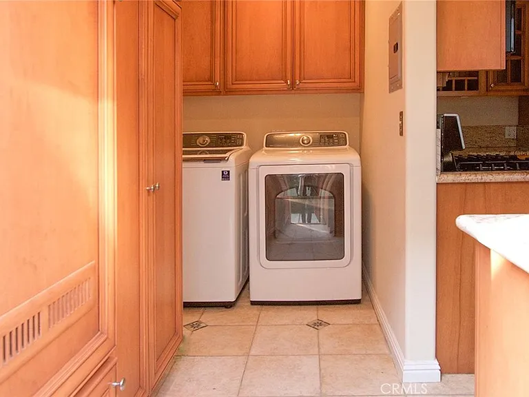 3769 Mound View Ave — Photo 13