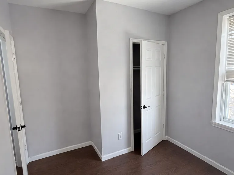 1809 N 54th St #2 — Photo 12