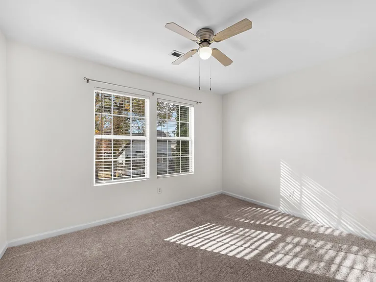 115 Jones St — Photo 19
