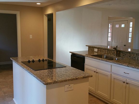KITCHEN COOKTOP ISLAND
