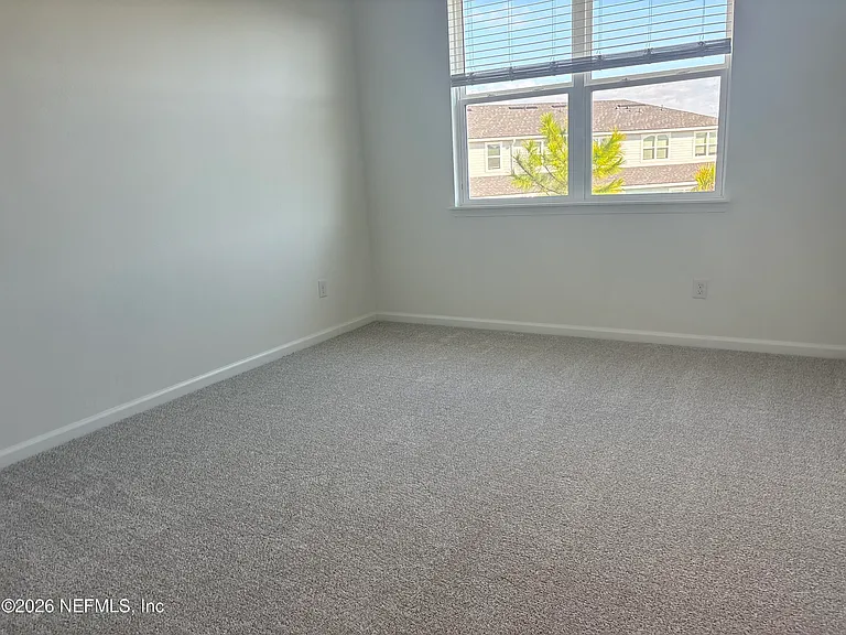 135 Silver Myrtle Ct — Photo 18