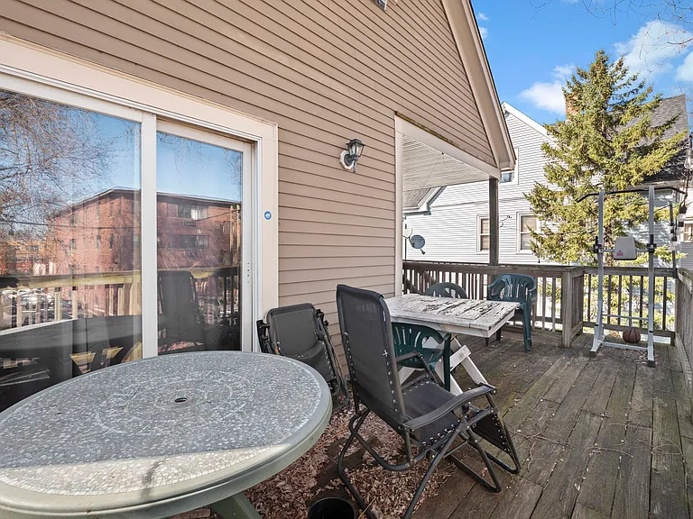 145 Murdock St #2 — Photo 28