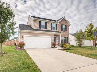 1306 Crystal Harbour Dr, Fairborn, OH 45324