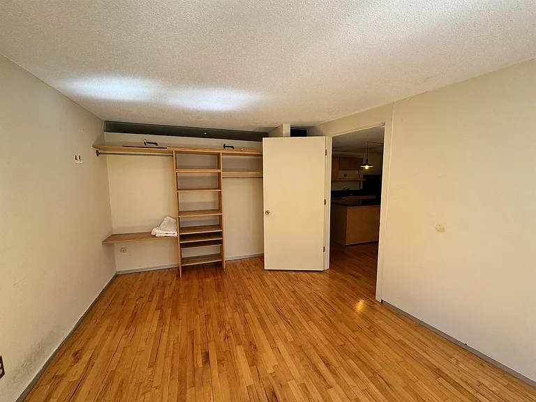 97 Beacon St — Photo 8