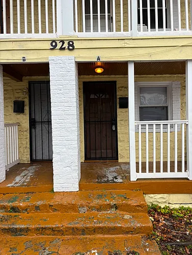928 Hill St #A Photo 1