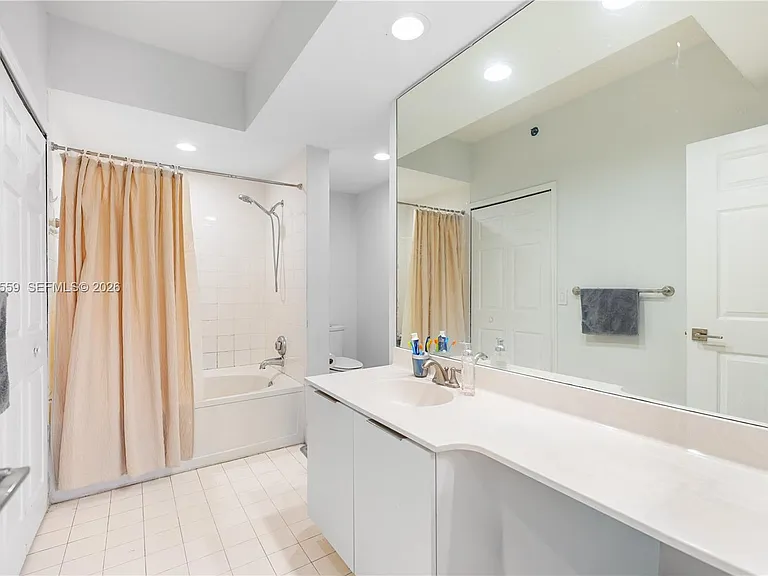 3165 NE 184th St #6304 — Photo 18