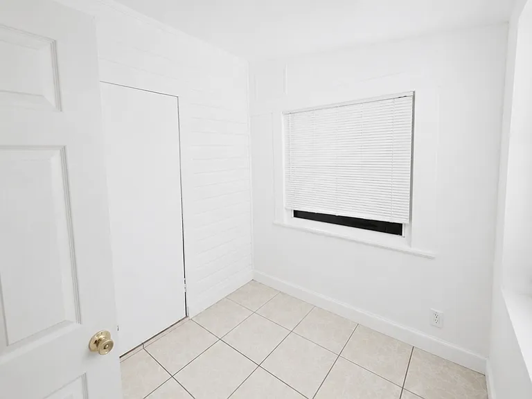 5317 Garden Ave — Photo 2