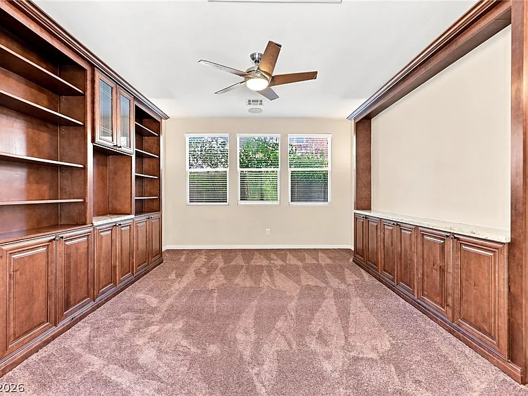 508 Ivy Spring St — Photo 4