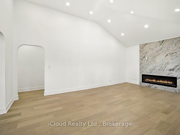 5th image of 1416 Nash Rd