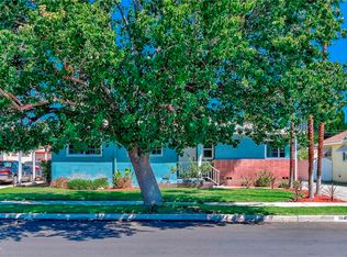 19435 Friar St, Reseda, CA 91335