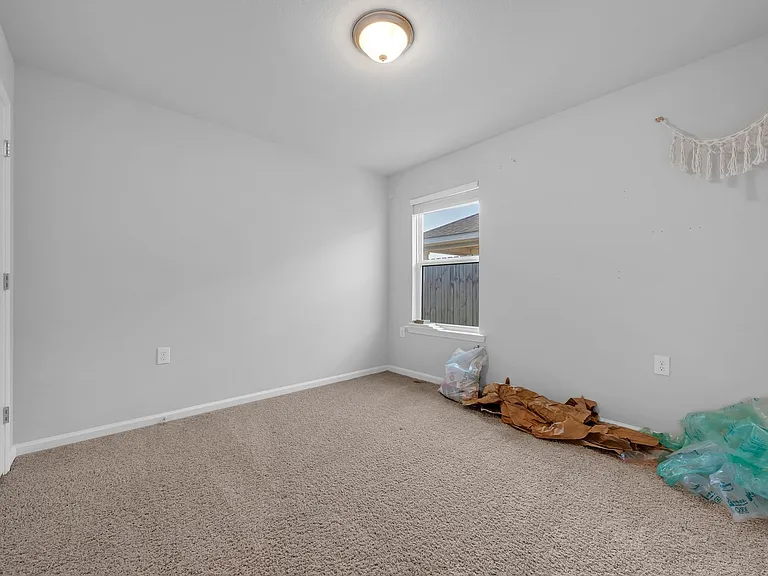 23909 Avernus Loop — Photo 16