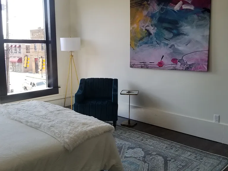 2 bed, 2.0 bath, 1600 sqft, $2,500 — Photo 64