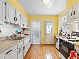 22 Corbin Ave, Jersey City, NJ 07306