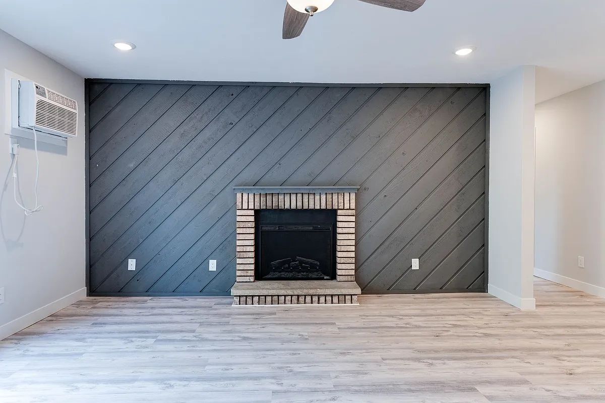 Building Photo - 18 N Wickham Ct