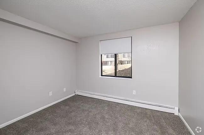 Forest Park Apartments — Photo 19
