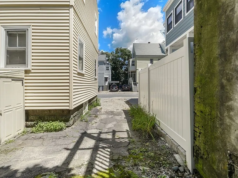 55 Prichard Ave #2 — Photo 23