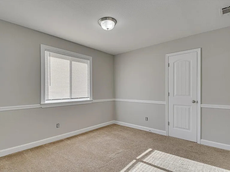 Wheeler Woods Apartments — Photo 24