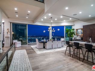 8572 Hillside Ave, Los Angeles, CA 90069