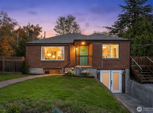 Evans Div. Of Greenlake, Seattle, WA 98103