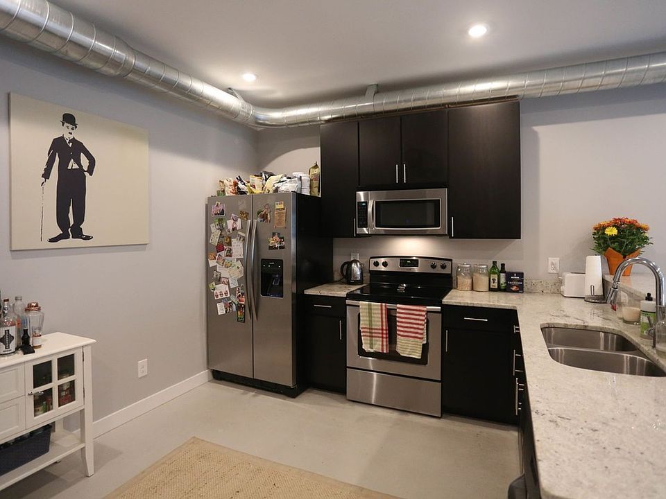 1st image of 4321-4325 Manchester Ave #207
