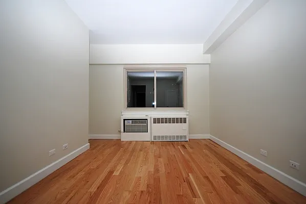 Rented by Stonehenge NYC LLC | media 3