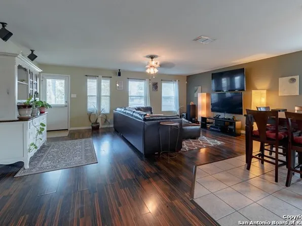 11819 OAK WATER, San Antonio, TX 78249