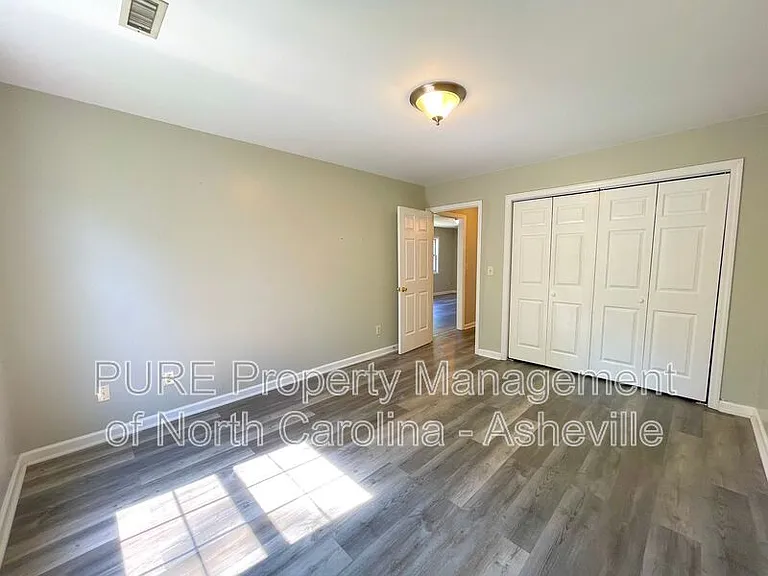 70 Hampton St #B — Photo 7