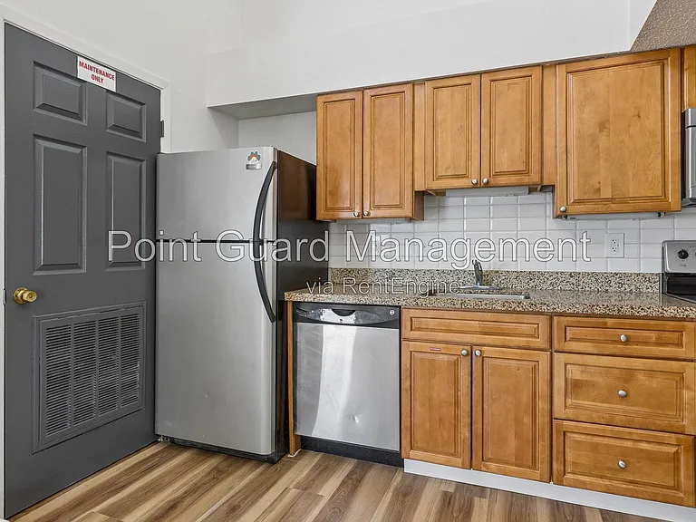 The Cass — Photo 113