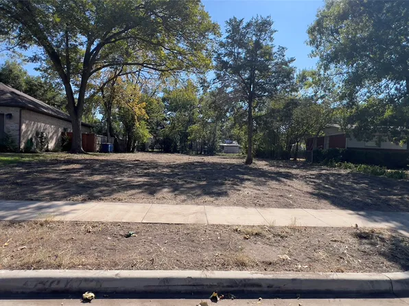 2808 Materhorn Dr, Dallas, TX 75228