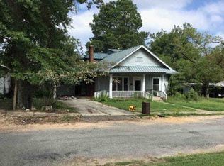 413 N Pine St, Fordyce, AR 71742