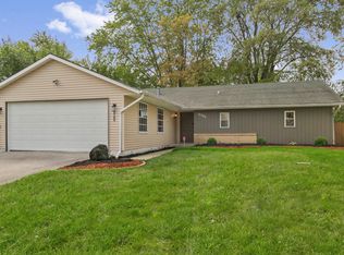 18200 Charlemagne Ave, Hazel Crest, IL 60429