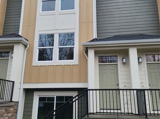 12006 NE 194th Ct #E, Bothell, WA 98011