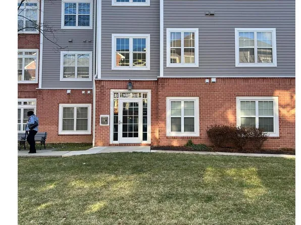 9401 Groffs Mill Dr #9401, Owings Mills, MD 21117