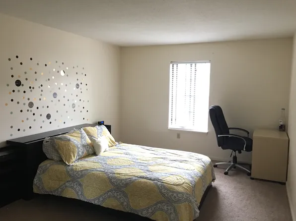 365 Mather St APT 162, Hamden, CT 06514