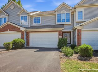 1376 Prairie View Pkwy, Cary, IL 60013