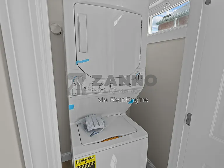 500 Main St #2R — Photo 11