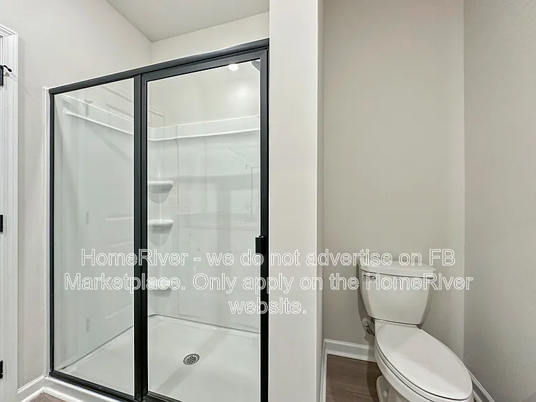 437 Chedworth Dr — Photo 11