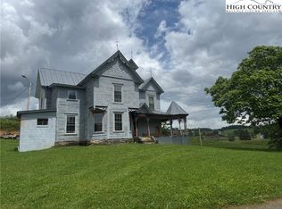 65 Green Gable Rd, Troutdale, VA 24378