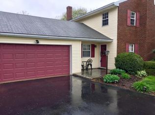 3324 Hostetter Rd, Washington Boro, PA 17582